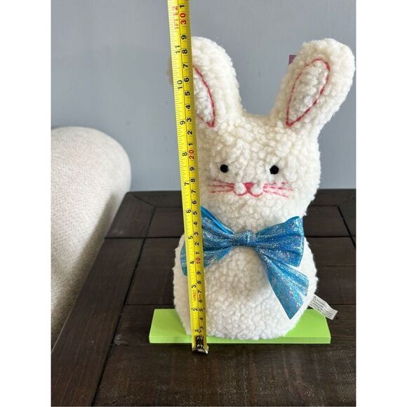 Target Spritz white plush Easter bunny decorations - Picture 4 of 5
